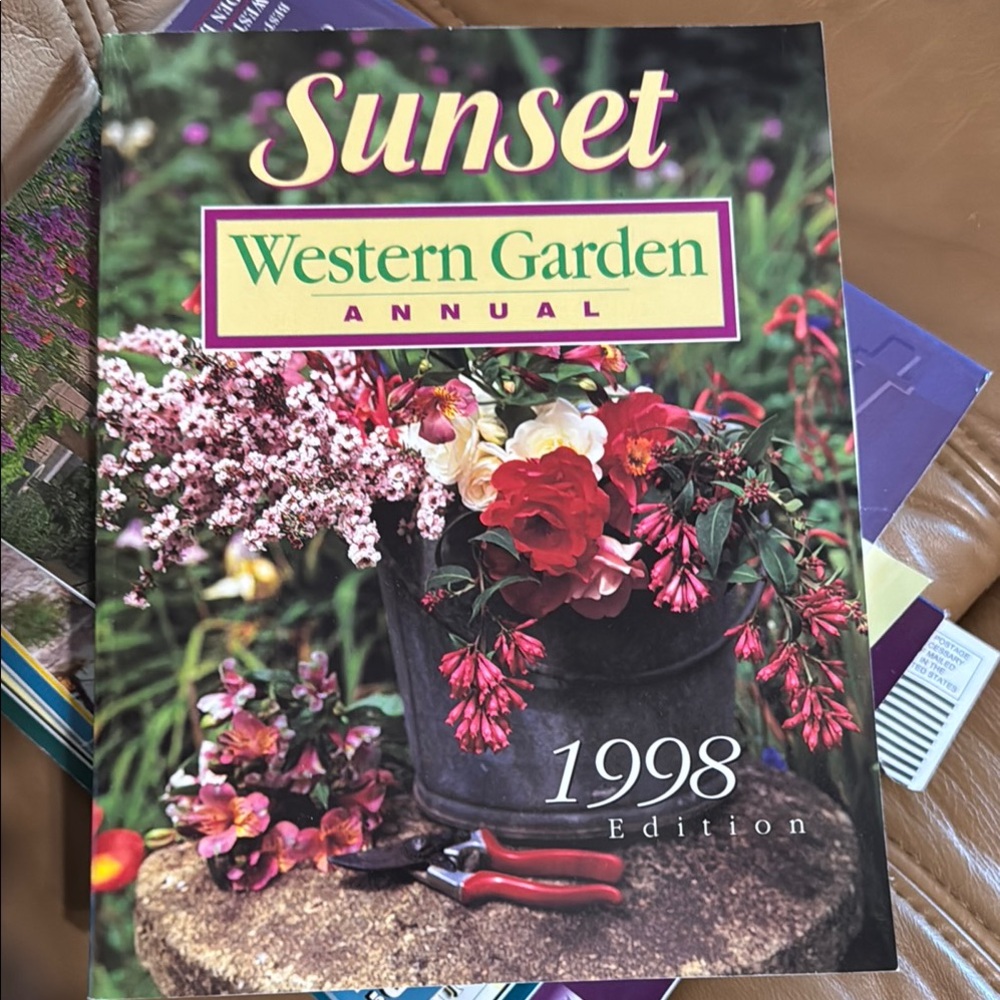 Western Garden Annual - Floral Cover